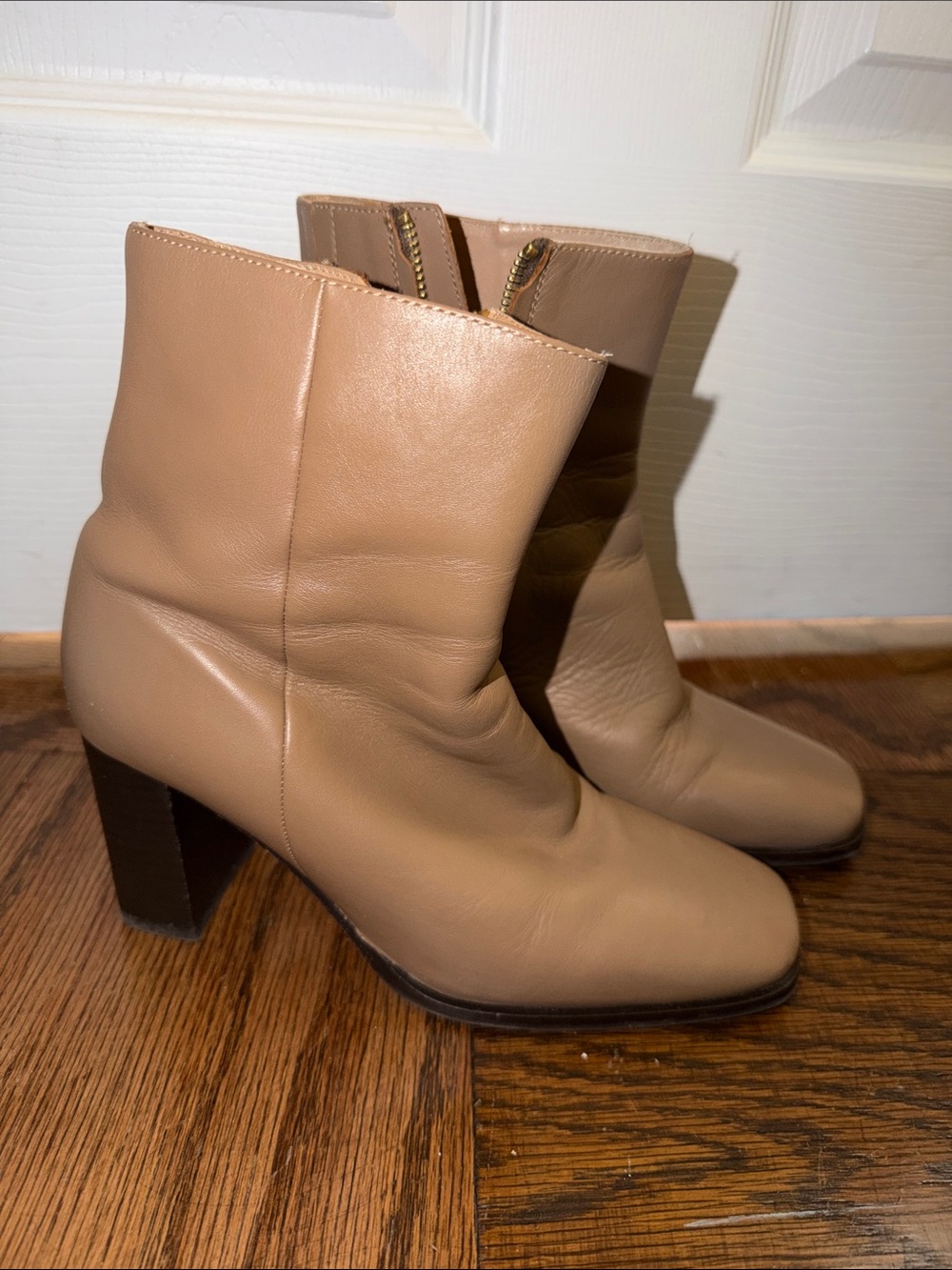 Women's Leather Ankle Booties in Light Tan size 6.5